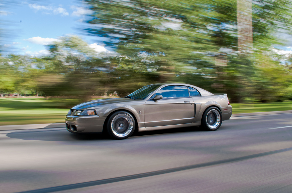 2001 Ford Mustang photo