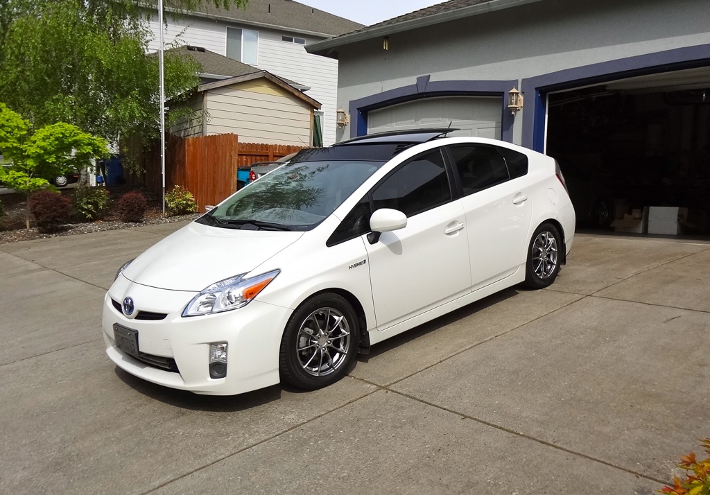 2010 Toyota Prius photo