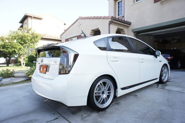 2012 Toyota Prius photo