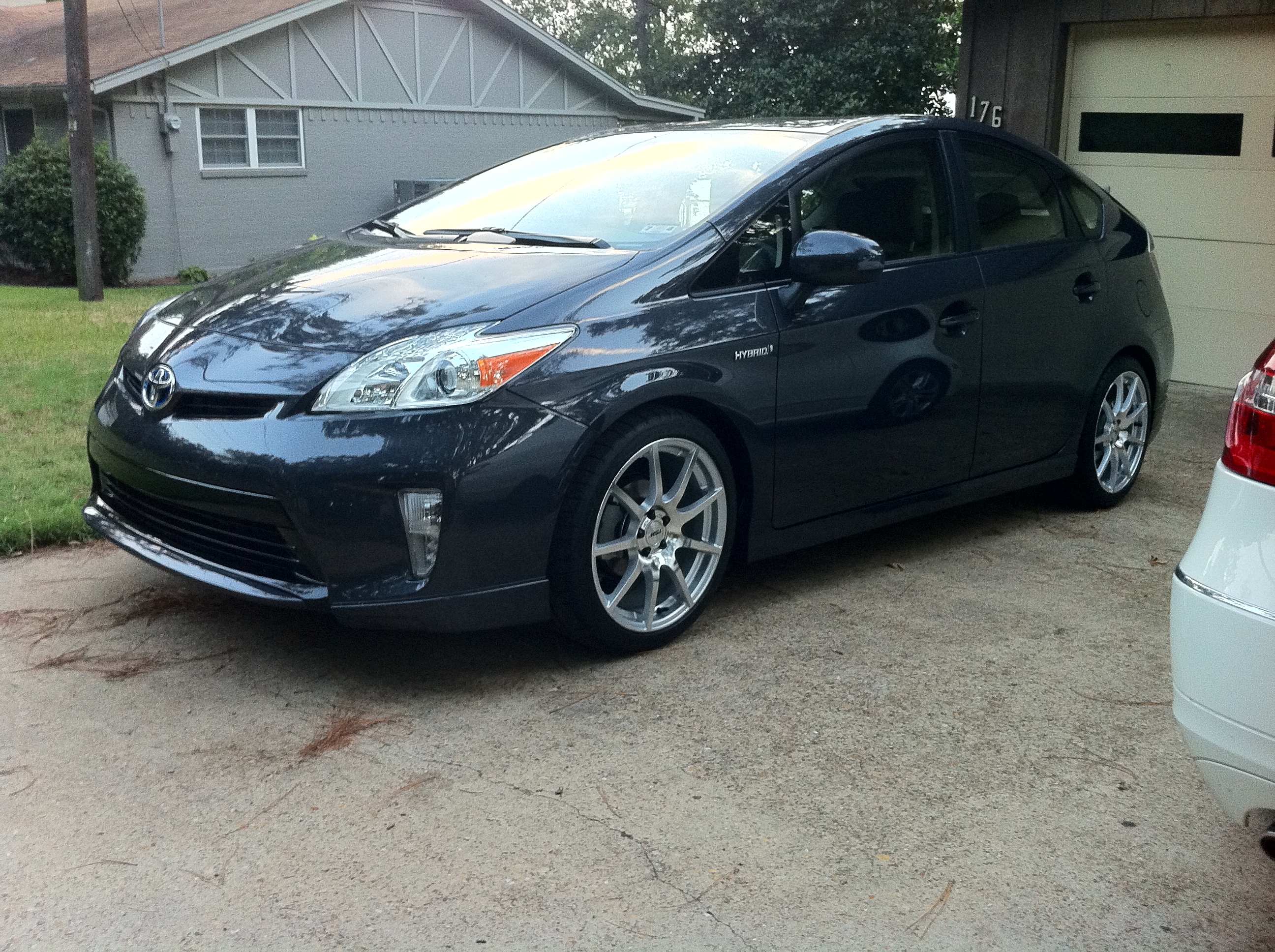 2012 Toyota Prius photo