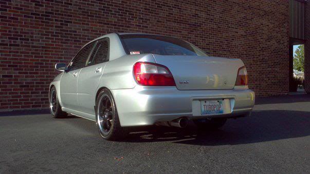 2003 Subaru Impreza photo