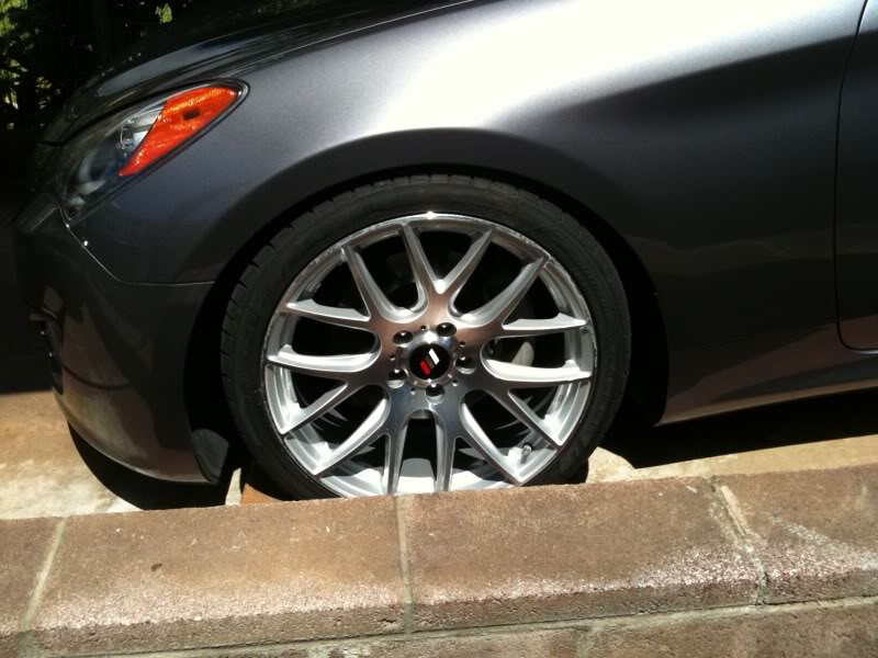2010 Hyundai Genesis Coupe photo