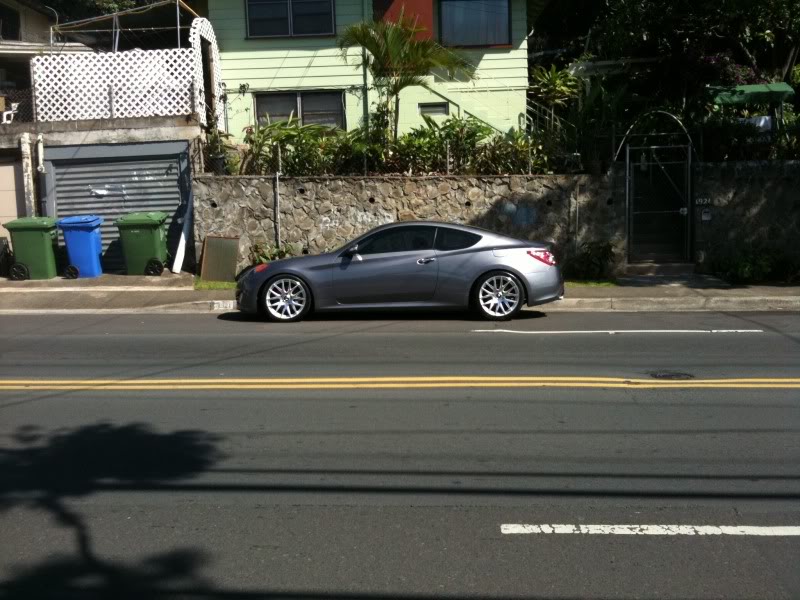 2010 Hyundai Genesis Coupe photo