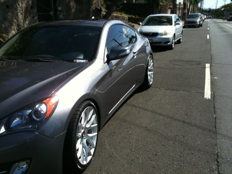 2010 Hyundai Genesis Coupe photo