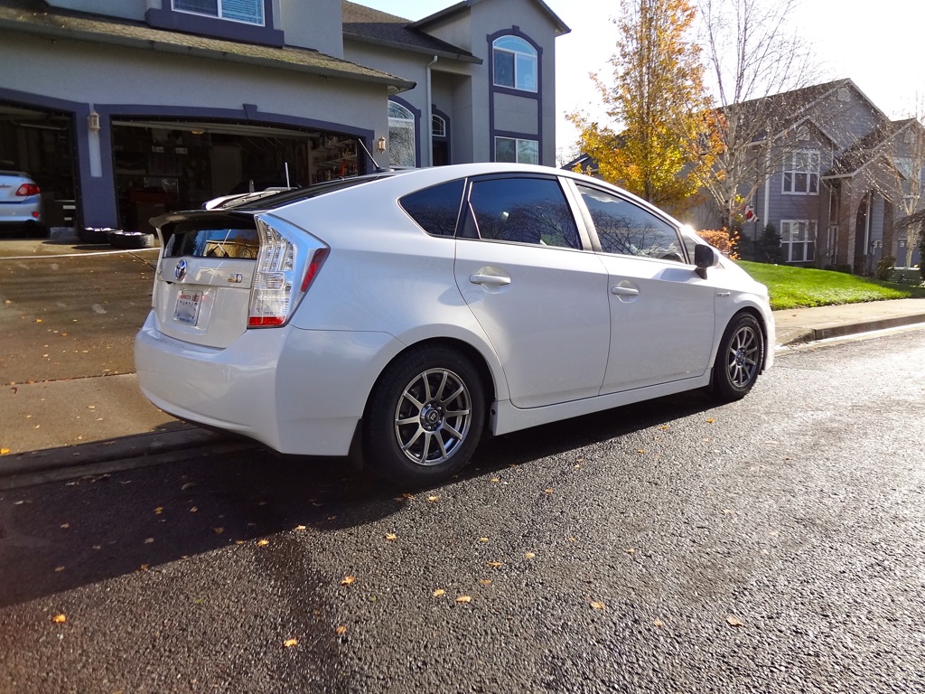 2011 Toyota Prius photo