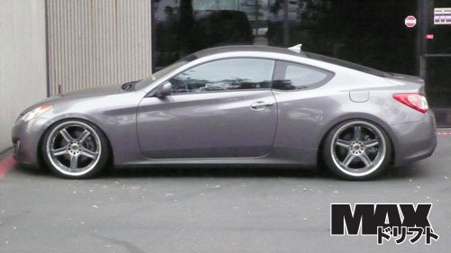 2010 Hyundai Genesis Coupe photo