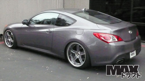 2010 Hyundai Genesis Coupe photo