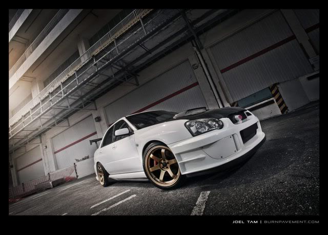 2004 Subaru Impreza photo