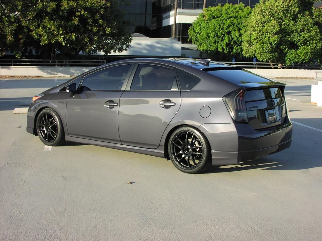 2012 Toyota Prius photo