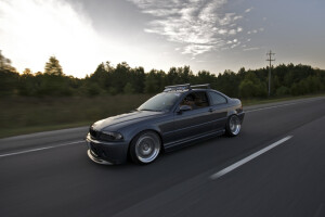 2002 BMW 330