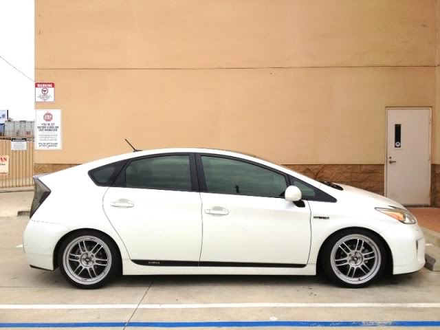 2012 Toyota Prius photo