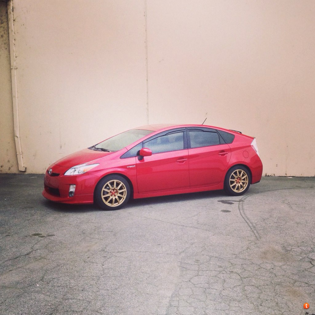 2010 Toyota Prius photo