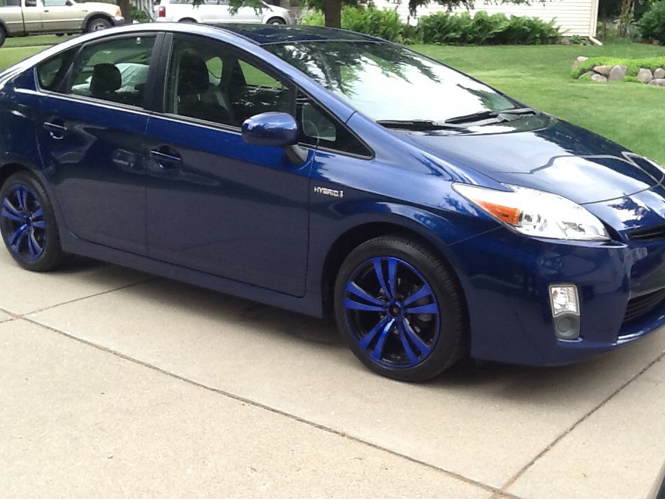 2011 Toyota Prius photo