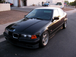 1994 BMW  323