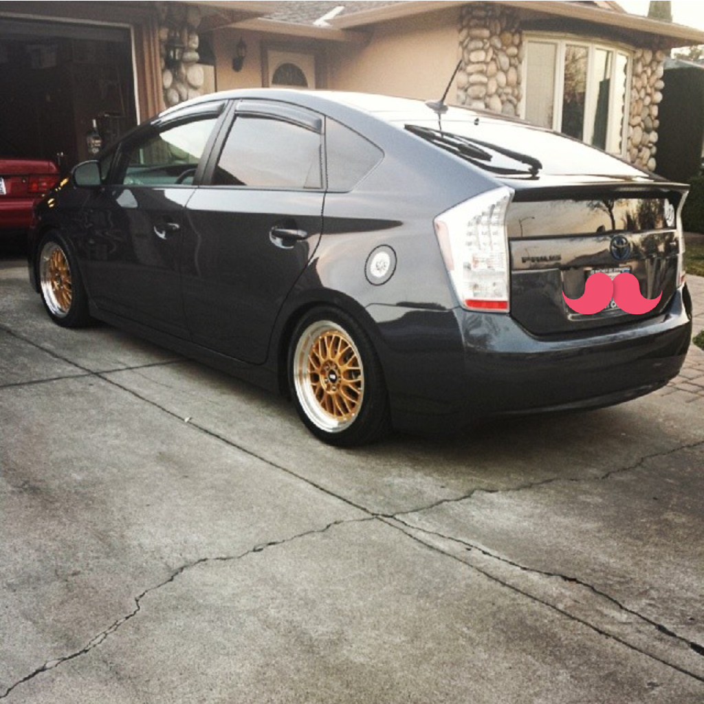 2011 Toyota Prius photo