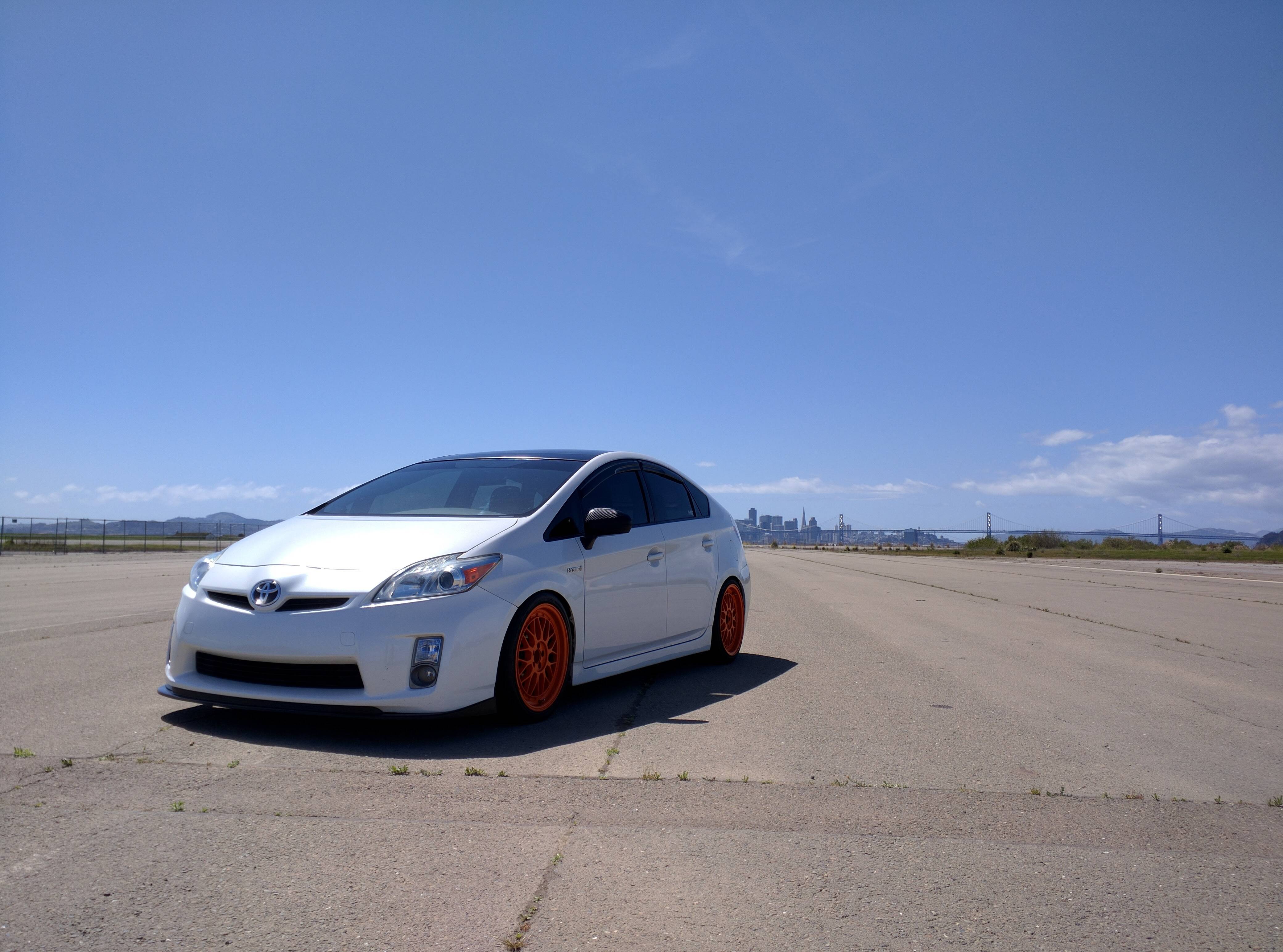 2010 Toyota Prius photo