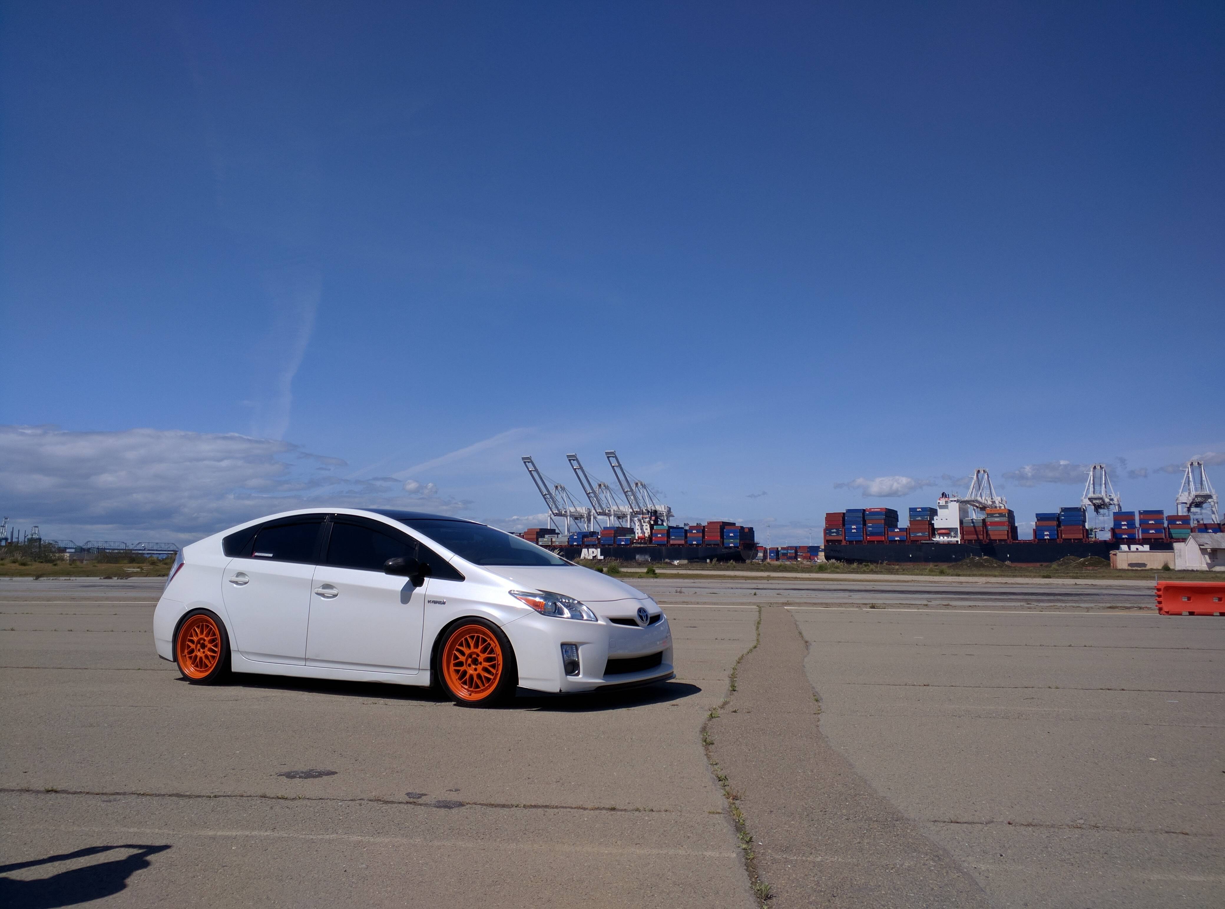 2010 Toyota Prius photo