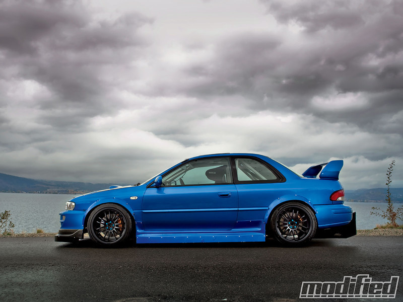 1999 Subaru Impreza photo
