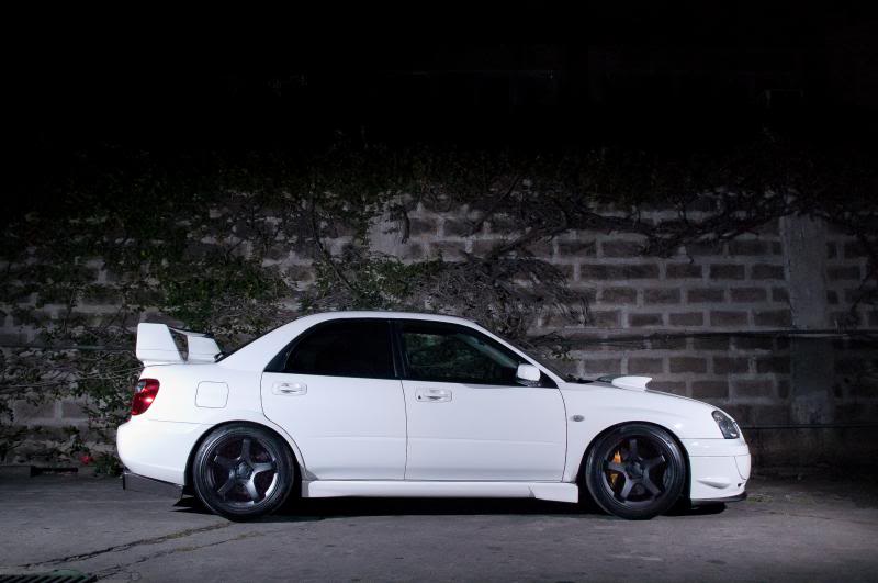 2004 Subaru Impreza photo