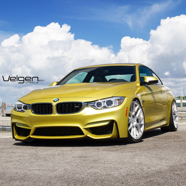 2015 BMW M4 photo