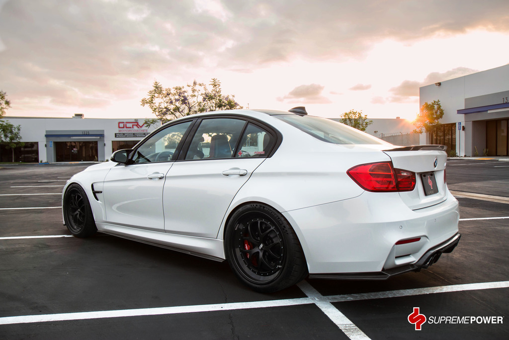 2015 BMW M3 photo