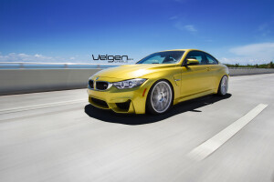 2015 BMW M4