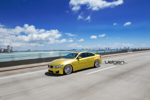 2015 BMW M4