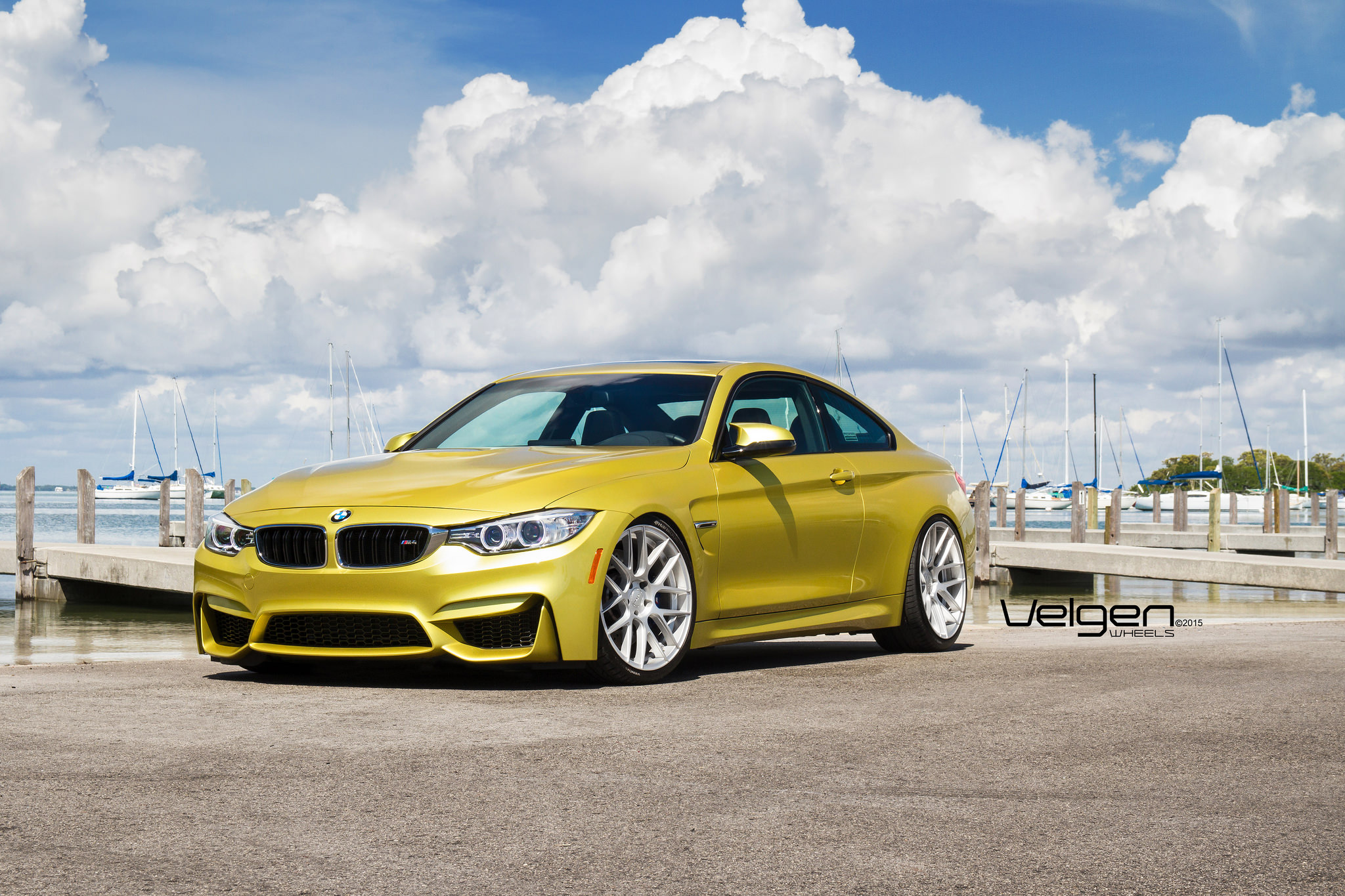 2015 BMW M4 photo