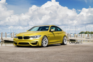 2015 BMW M4