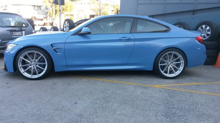 2015 BMW M4 photo