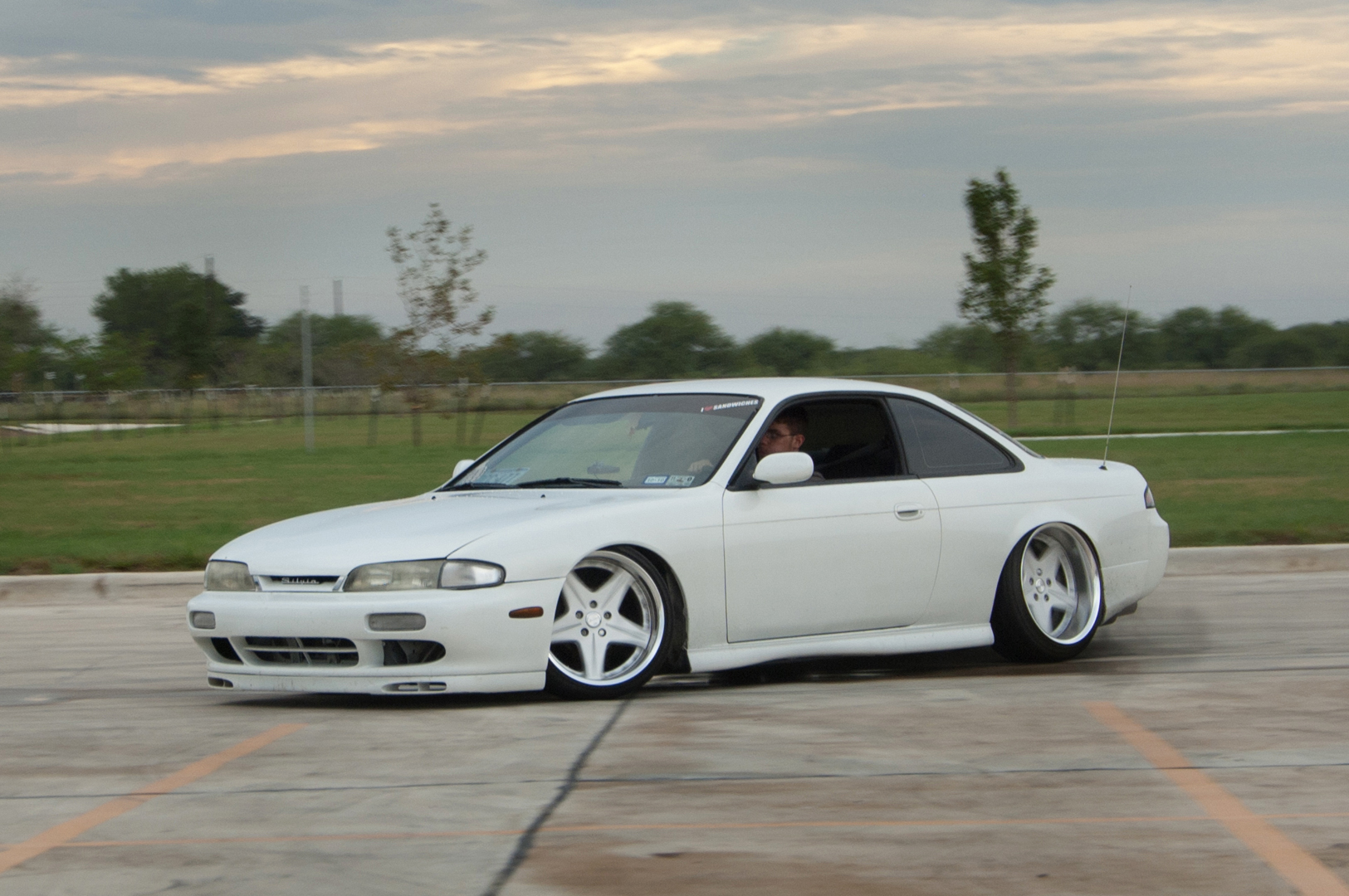 1995 Nissan S14 photo