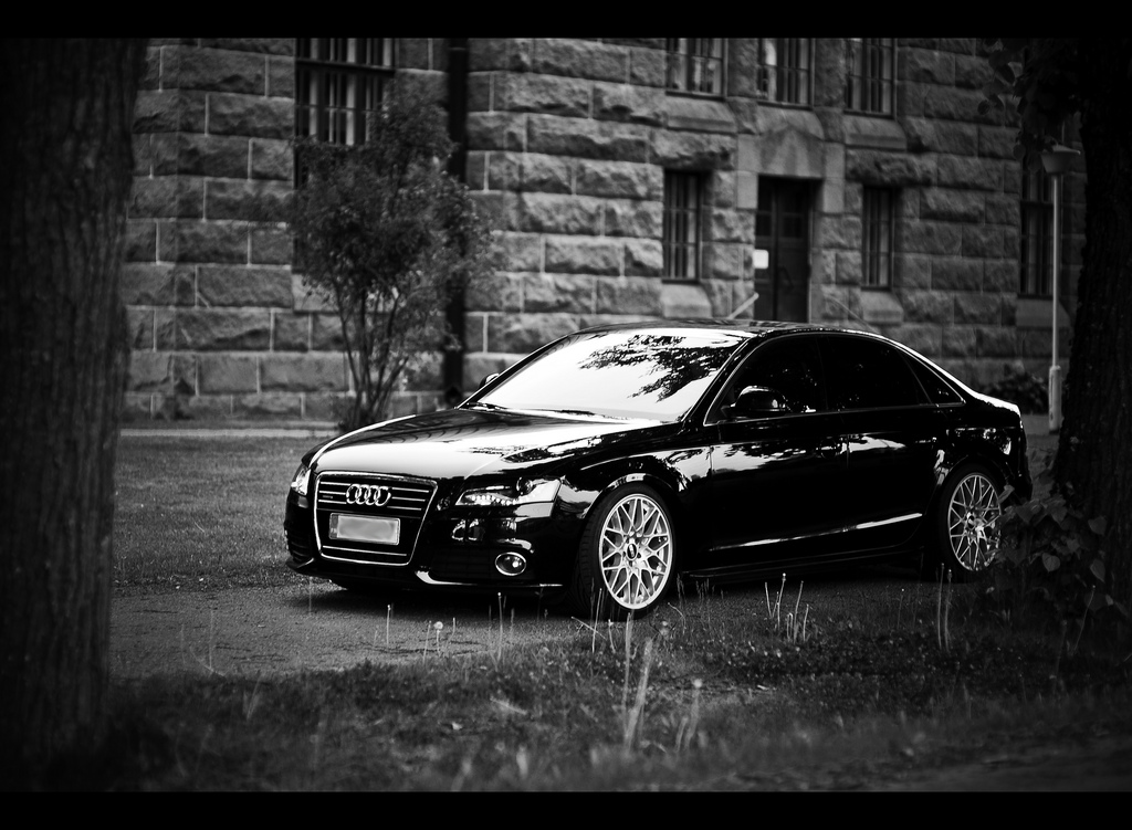 2011 Audi A4 photo