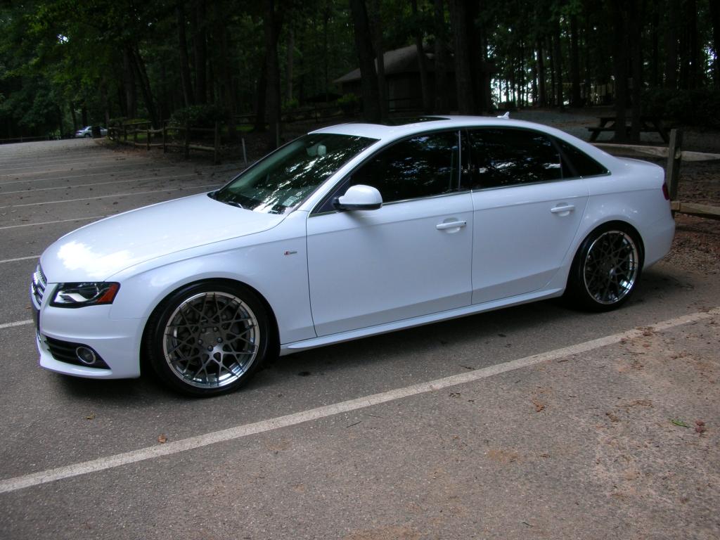2011 Audi A4 photo