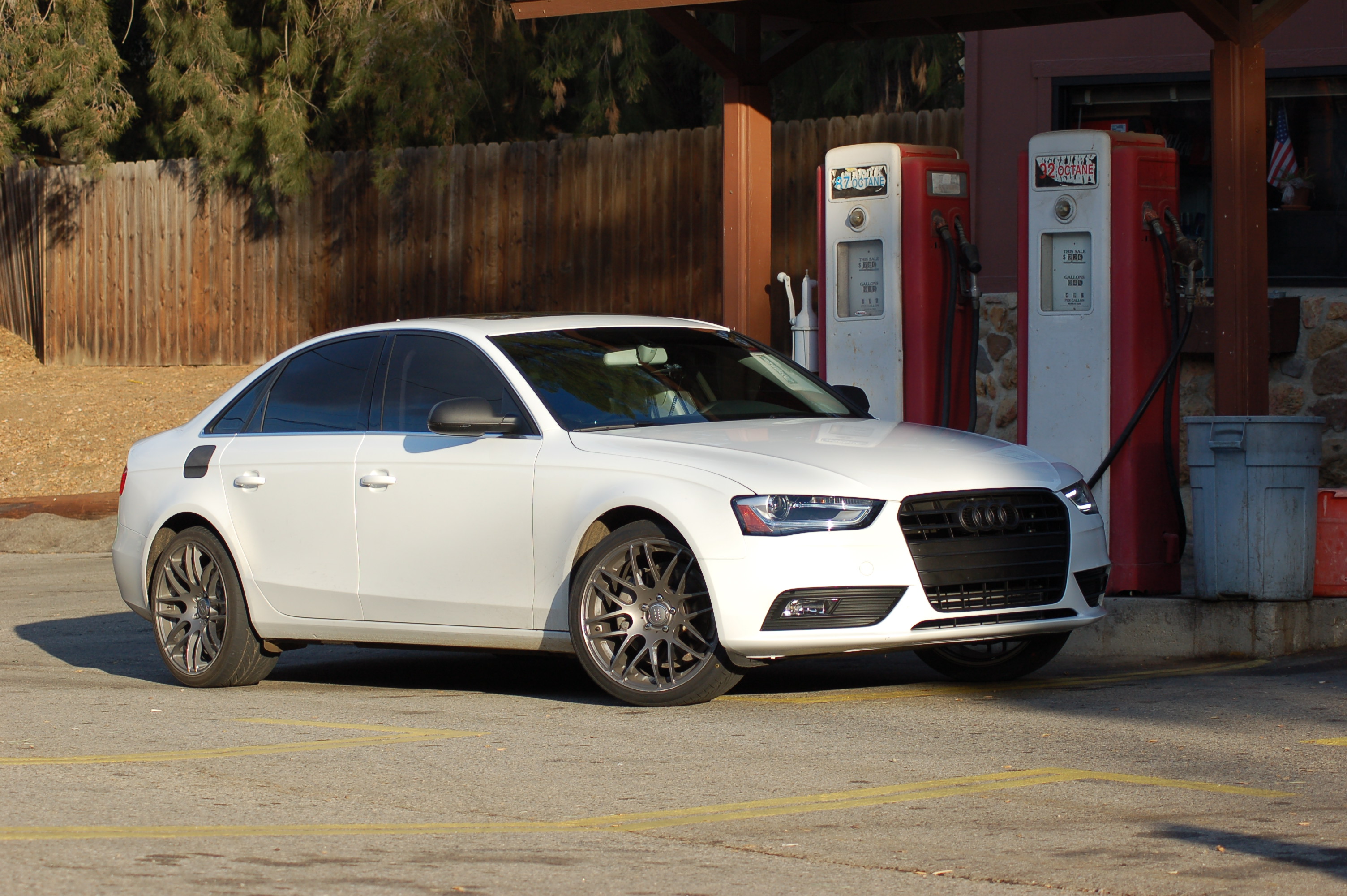 2014 Audi A4 photo
