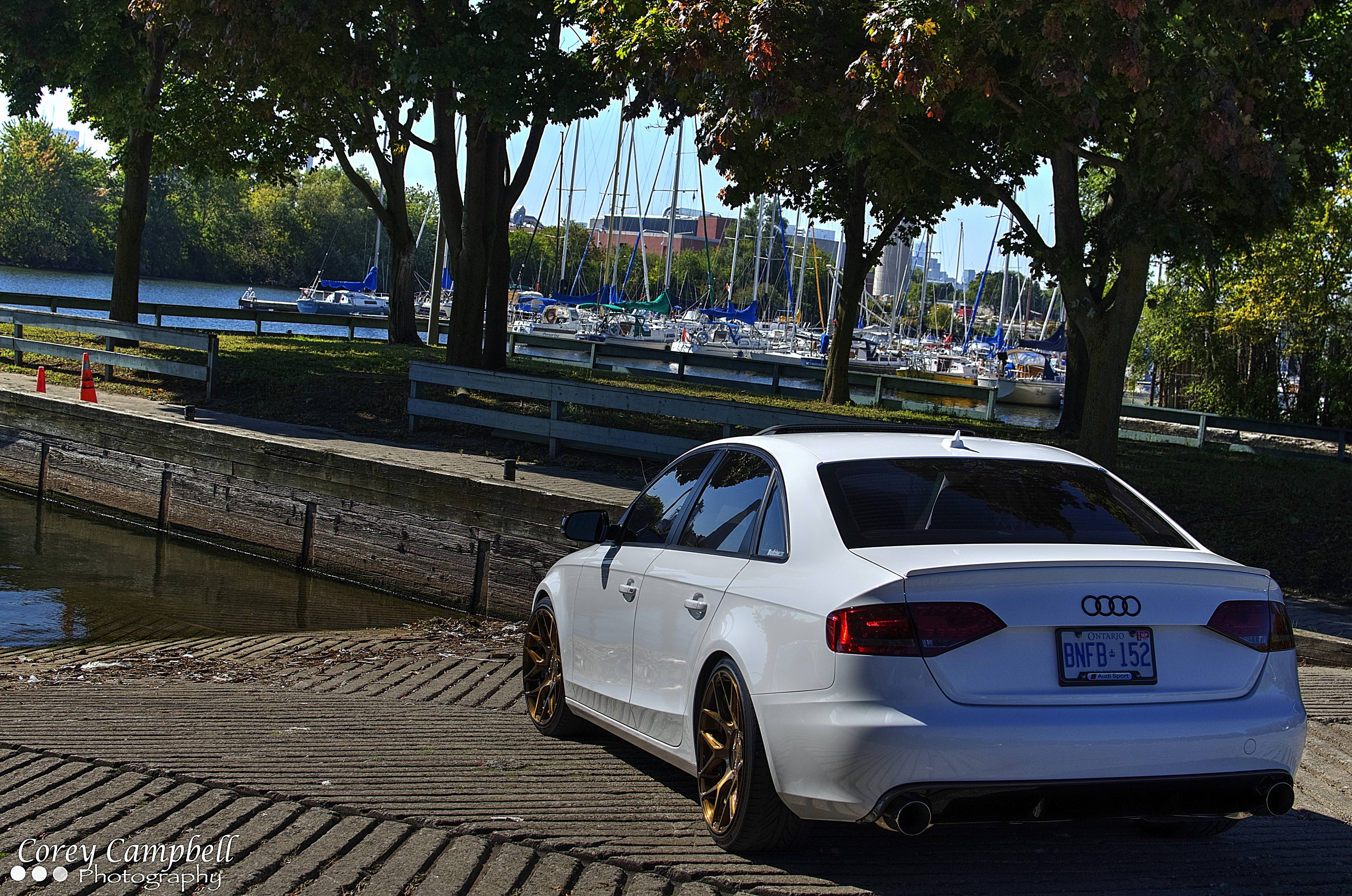 2011 Audi A4 photo