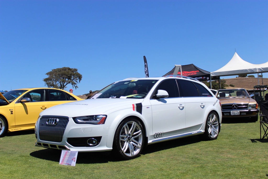2013 Audi S4 photo