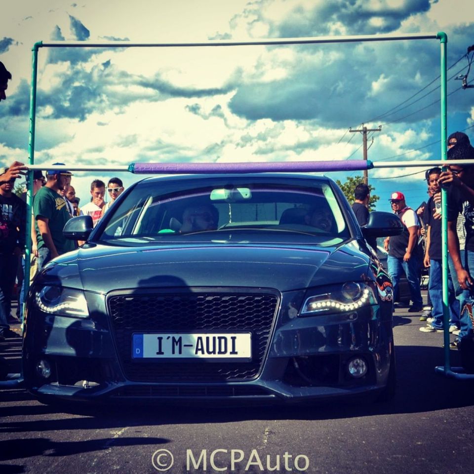 2009 Audi A4 photo