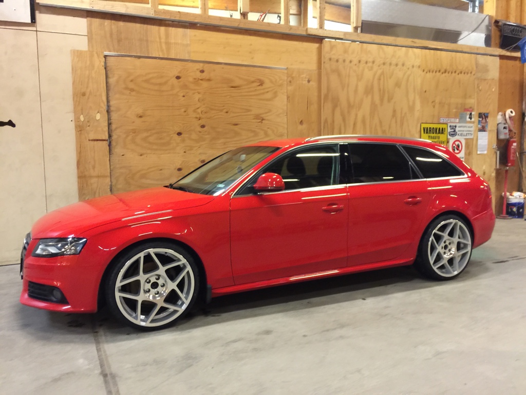 2010 Audi A4 photo