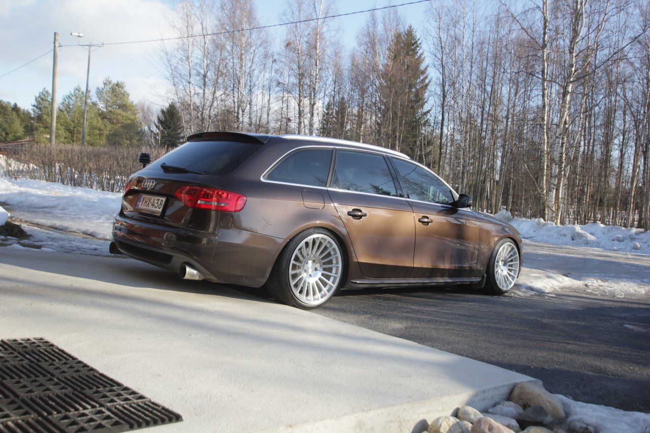 2011 Audi A4 photo