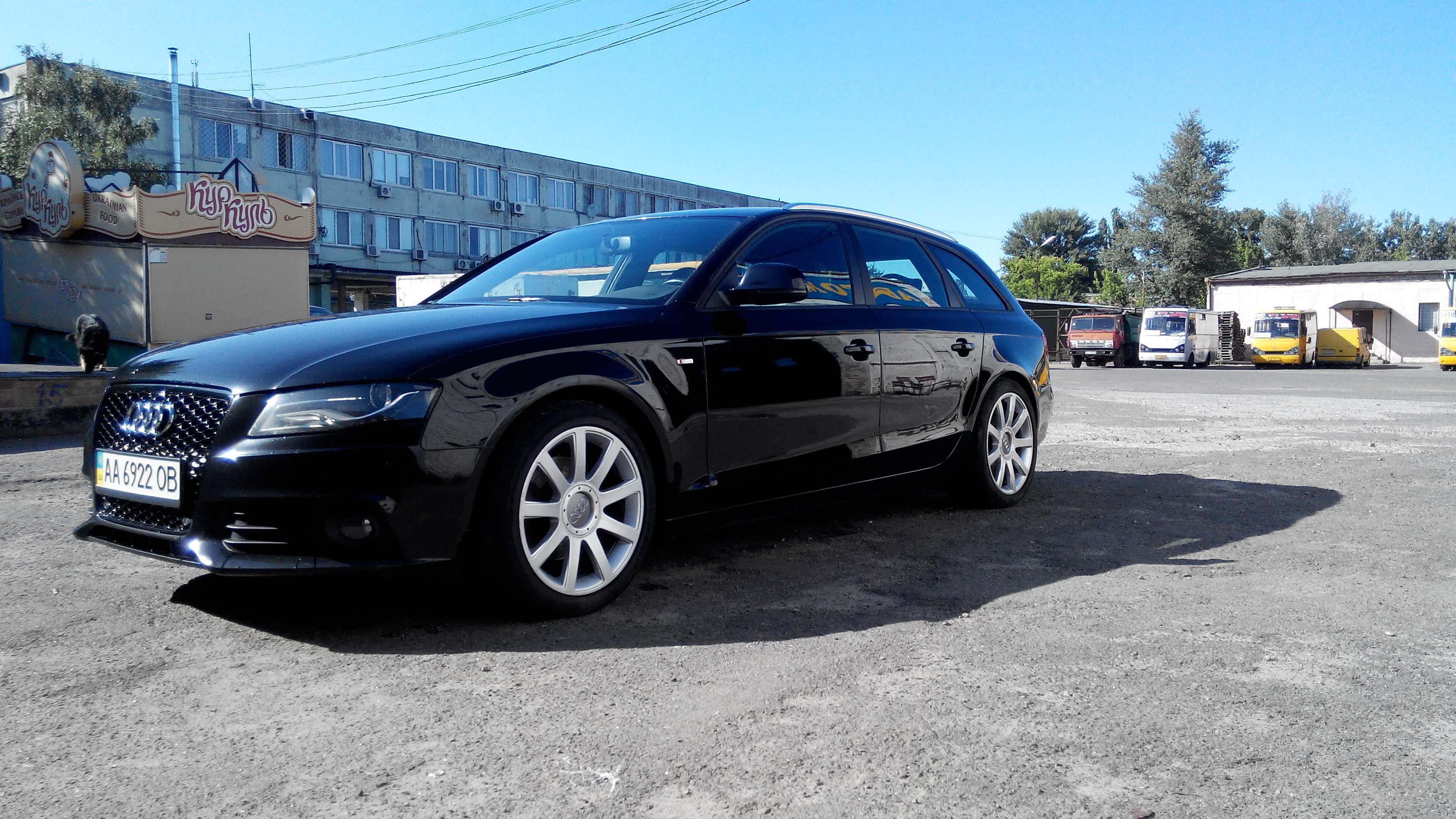 2009 Audi A4 photo