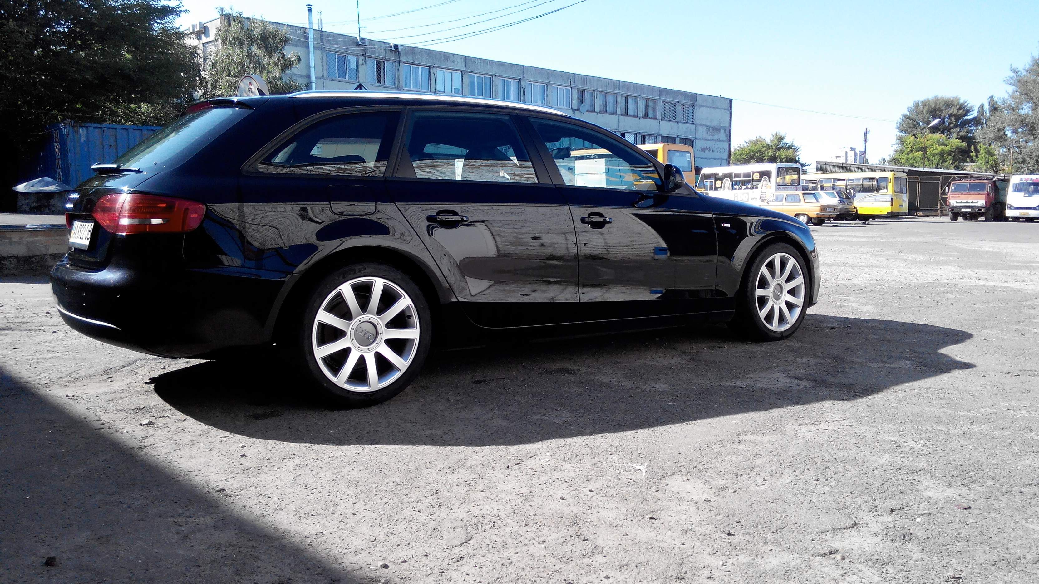 2009 Audi A4 photo