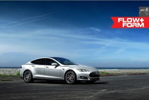 2014 Tesla Model S