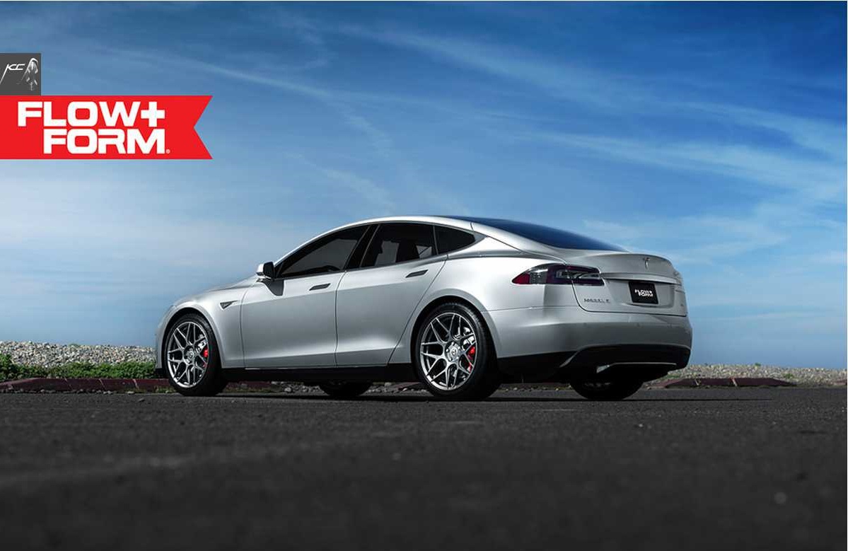 2014 Tesla Model S photo
