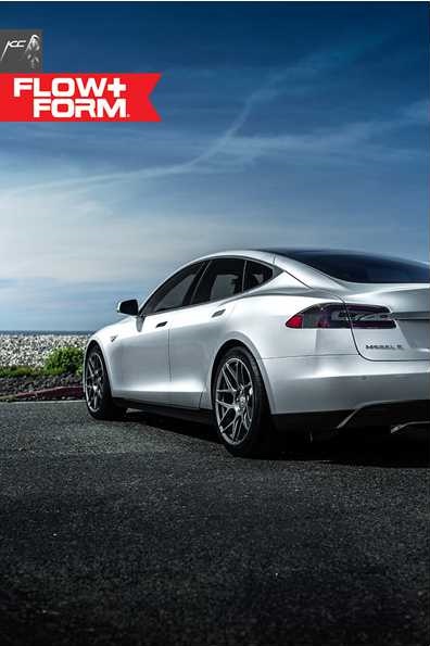 2014 Tesla Model S photo