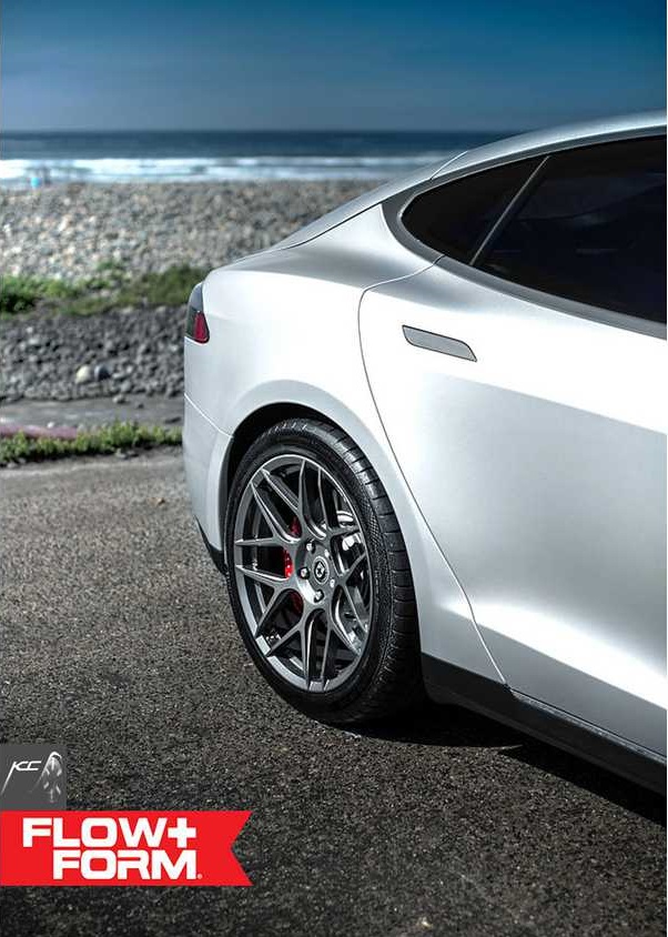 2014 Tesla Model S photo