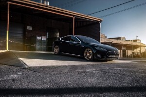 2014 Tesla Model S