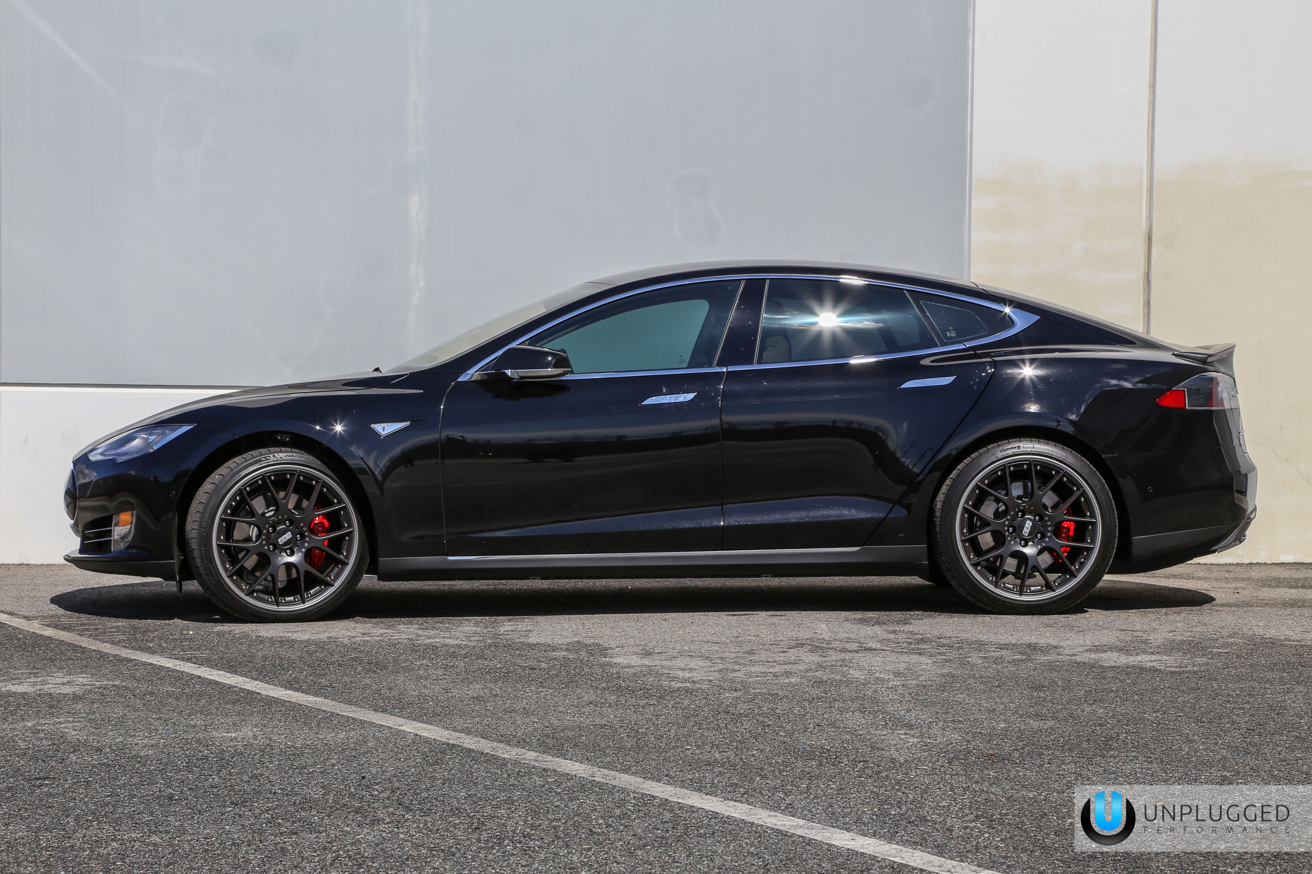 2014 Tesla Model S photo