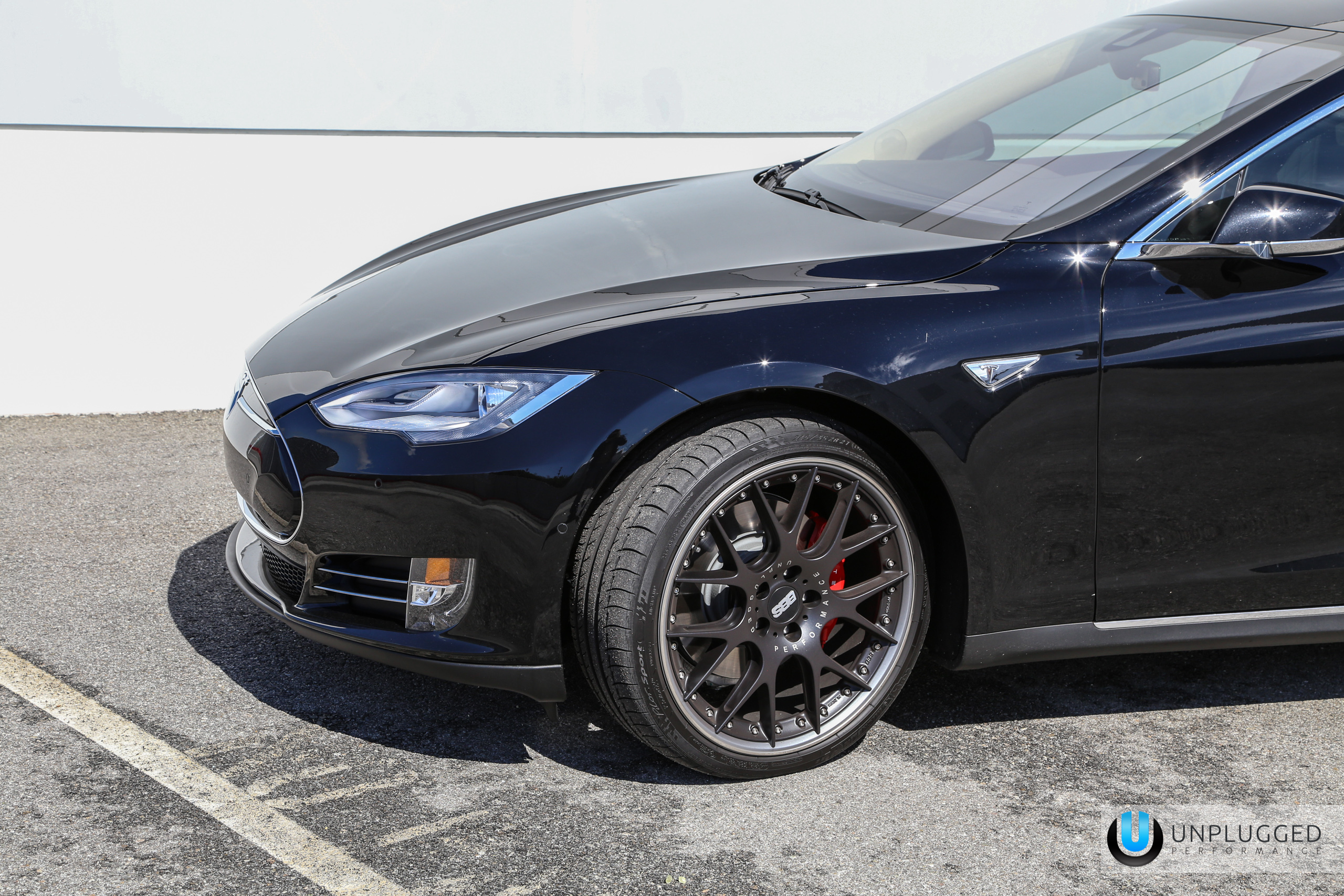 2014 Tesla Model S photo