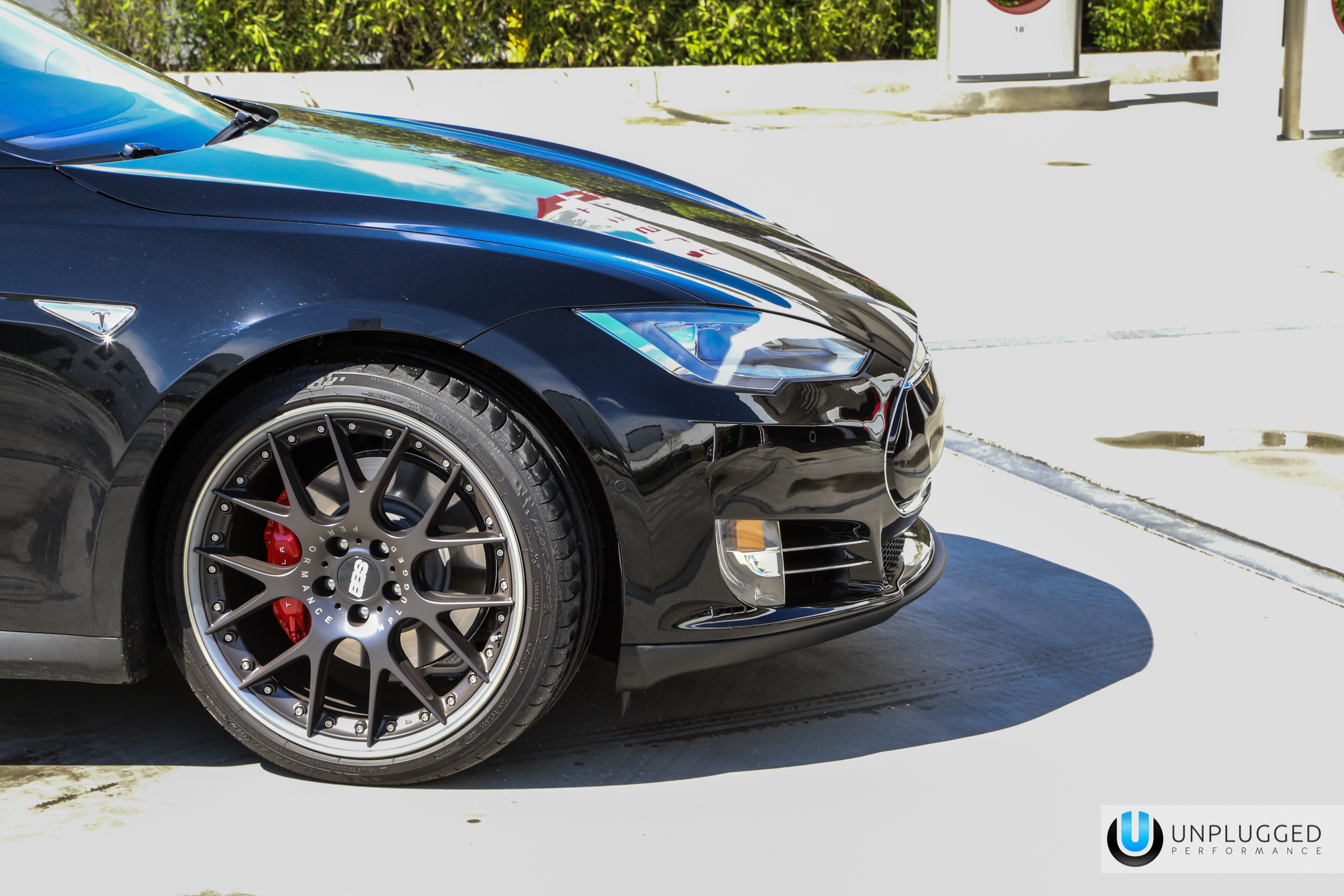 2014 Tesla Model S photo