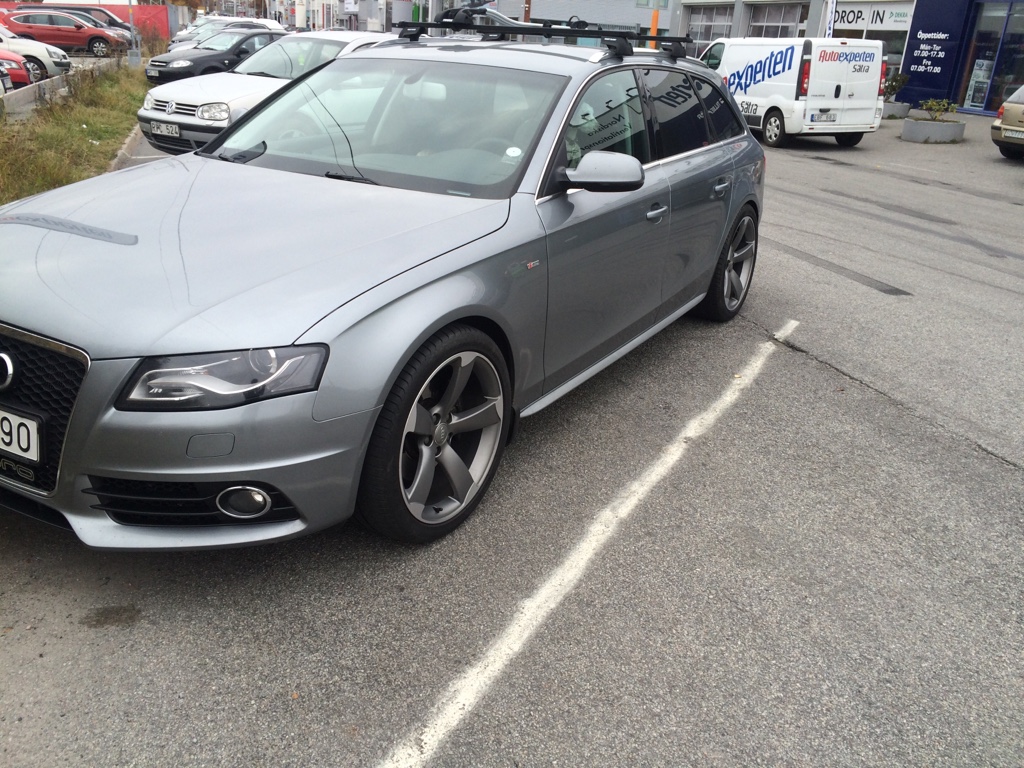 2010 Audi A4 photo